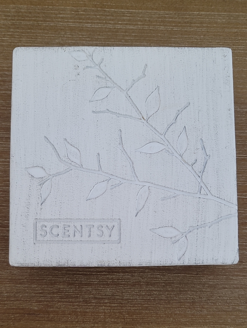 Scentsy Branch Cord-Concealing Warmer Stand - Picture 13 of 13